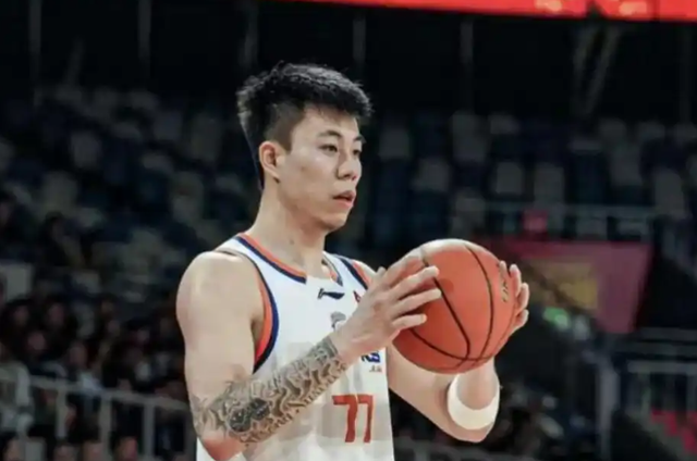 爱游戏中国官网-22分钟砍22分！辽宁冠军前锋换队仍克广东 还能当冲冠大腿？